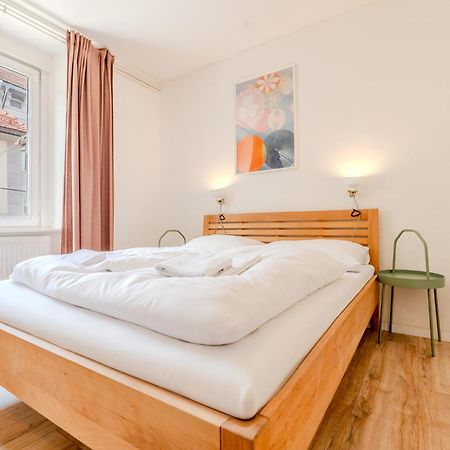 Whats-App Self-Check-In - Vibrant City Life In Graz Buitenkant foto